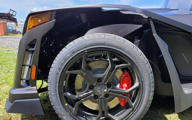 2026 Polaris Slingshot® R Manual