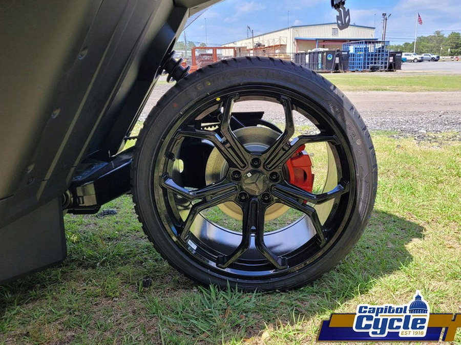 2026 Polaris Slingshot® R Manual
