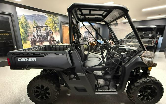 2026 Can-Am Defender DPS HD7