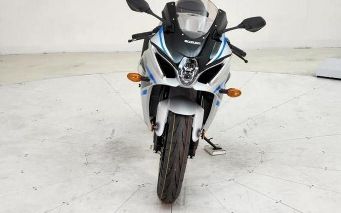 2025 Suzuki GSX-R1000