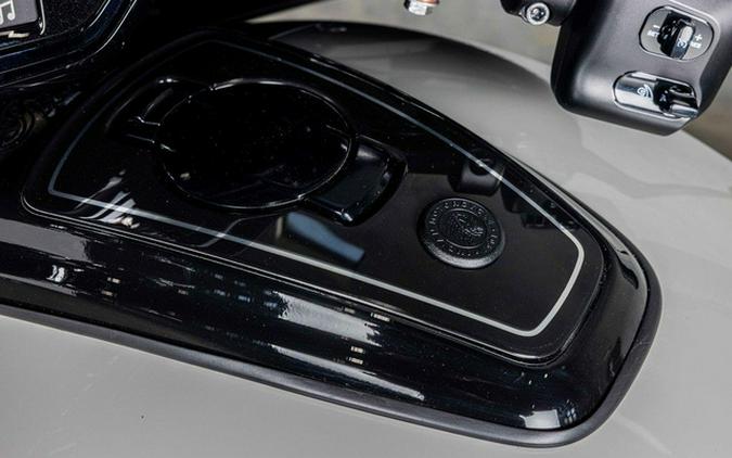 2026 Indian Chieftain PowerPlus Dark Horse 112 w/PowerBand C