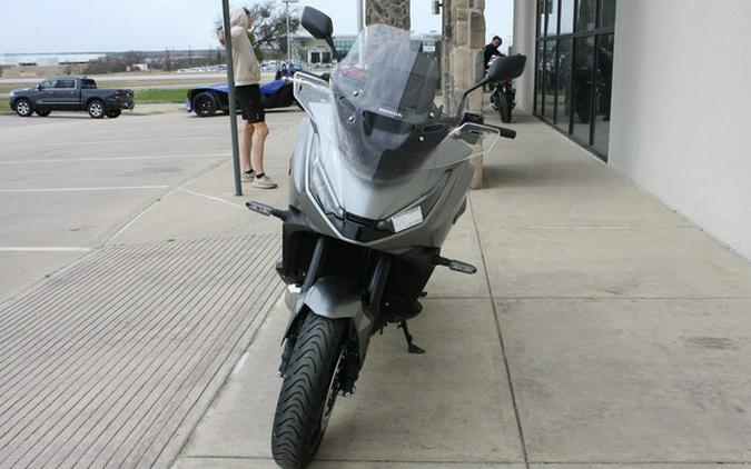 2026 Honda NT1100 DCT