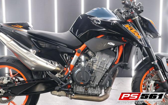 2022 KTM 890 Duke R