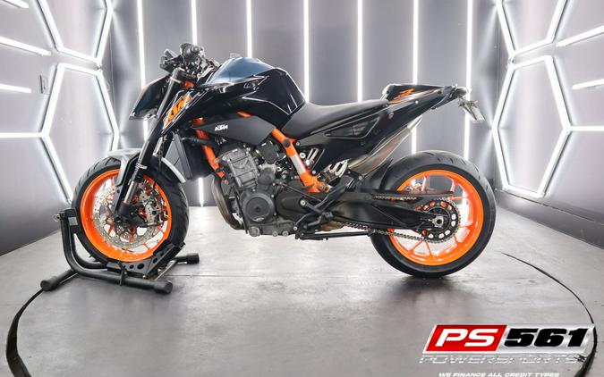 2022 KTM 890 Duke R