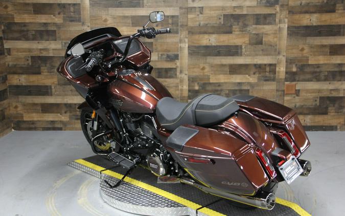 2024 Harley-Davidson CVO™ Road Glide Copperhead