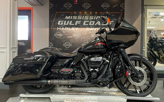 FLTRXS 2019 Road Glide® Special