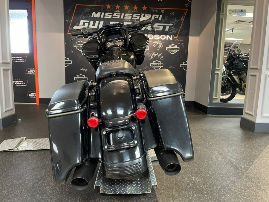 FLTRXS 2019 Road Glide® Special