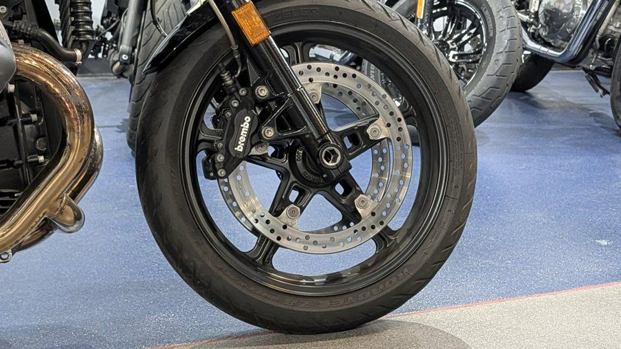 2019 BMW R nineT Pure Black Storm Metallic/Aurum