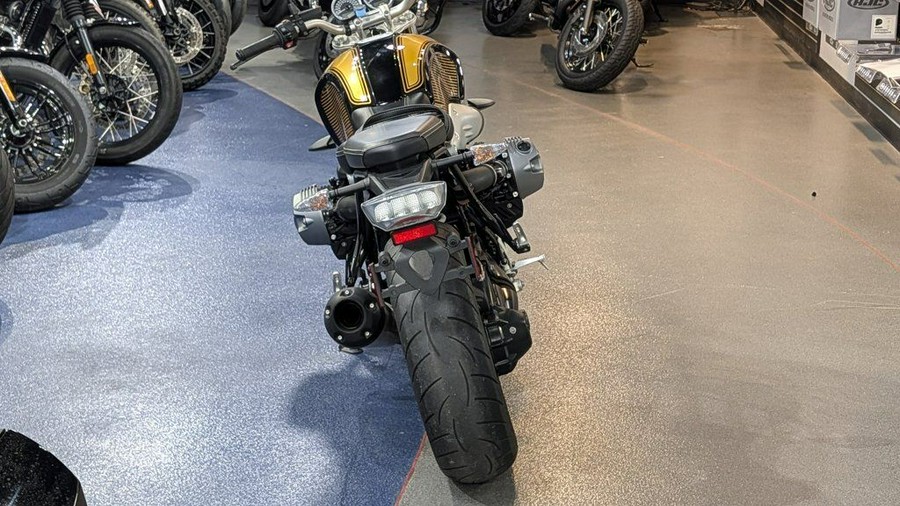 2019 BMW R nineT Pure Black Storm Metallic/Aurum