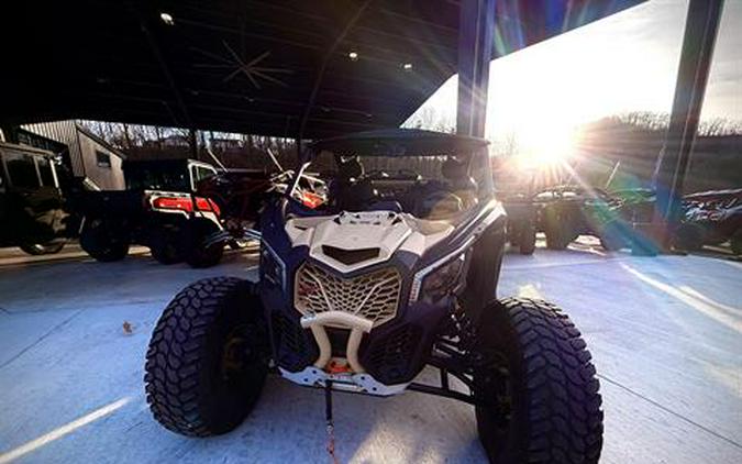 2023 Can-Am Maverick X3 X RC Turbo RR 64