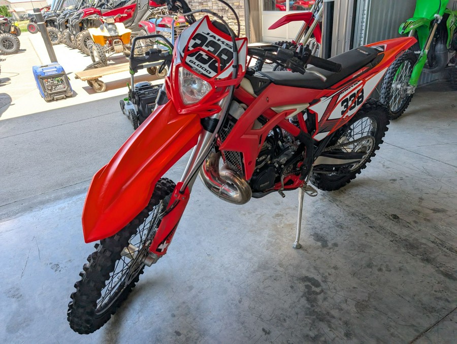 2024 Beta 300 Xtrainer