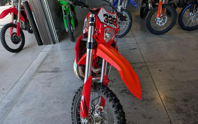 2024 Beta 300 Xtrainer