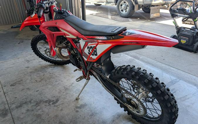 2024 Beta 300 Xtrainer