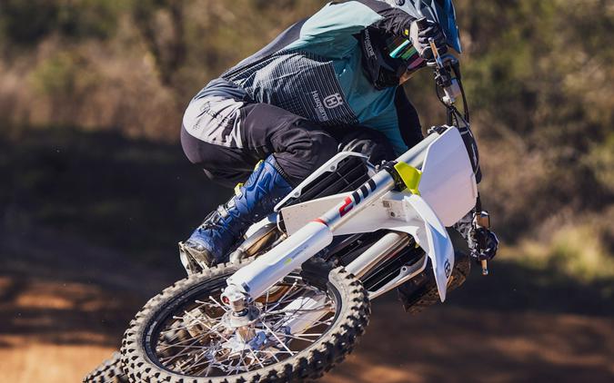 2025 HUSQVARNA FC 450 - HQ384605