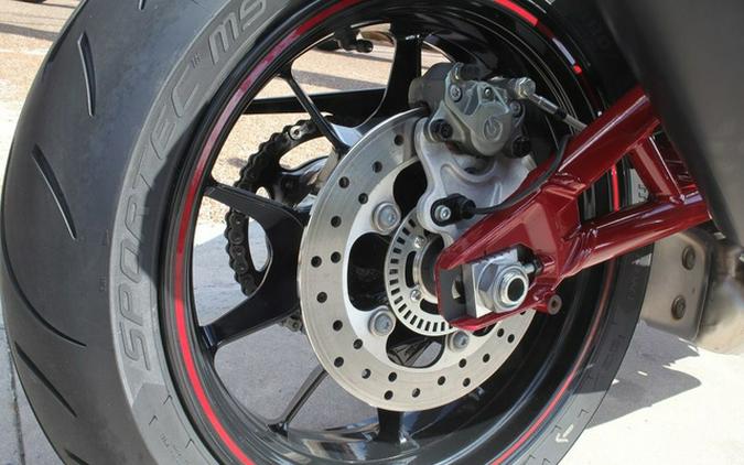 2022 Indian FTR R Carbon Carbon Fiber