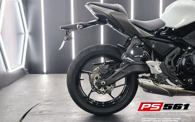 2023 Kawasaki Ninja 650 KRT Edition