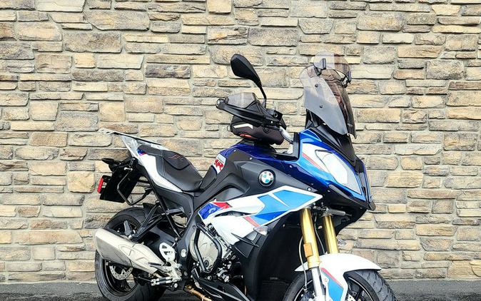 2018 BMW S 1000 XR White/Racing Blue/Red Premium