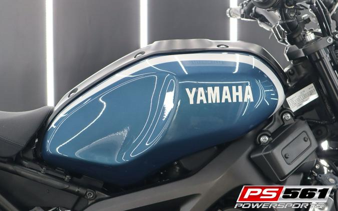 2017 Yamaha Motor Corp., USA XSR900