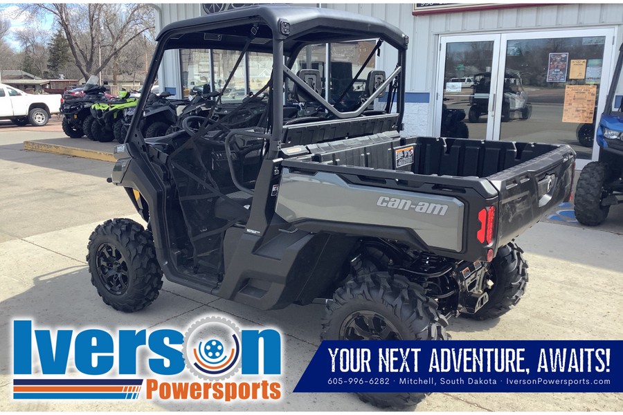 2024 Can-Am Defender HD10 XT