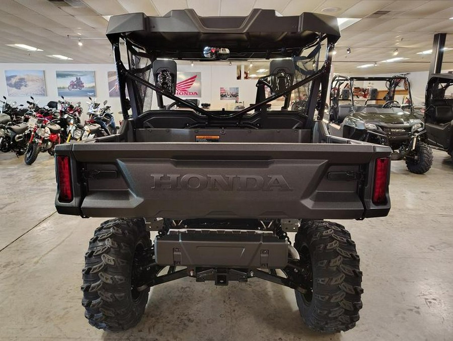 2025 Honda® Pioneer 1000 Deluxe