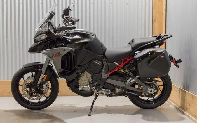2025 Ducati Multistrada V4 S Travel & Radar Thrilling Black