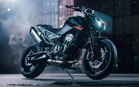 2027 KTM 790 Duke