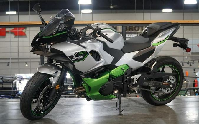 2024 Kawasaki Ninja® 7 Hybrid ABS