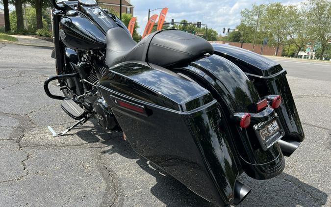 2024 FLHRXS Road King Special