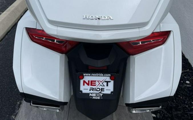 2018 Honda Gold Wing Tour Automatic DCT Pearl White