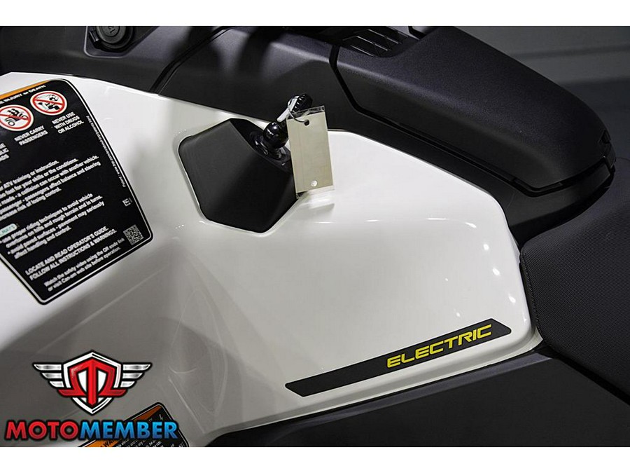 2026 Can-Am Outlander Electric