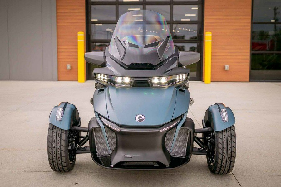 2026 Can-Am® Spyder RT Limited Dark
