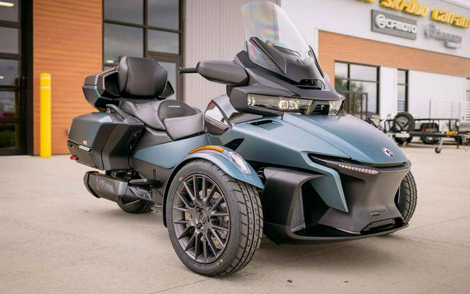 2026 Can-Am® Spyder RT Limited Dark