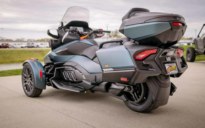 2026 Can-Am® Spyder RT Limited Dark