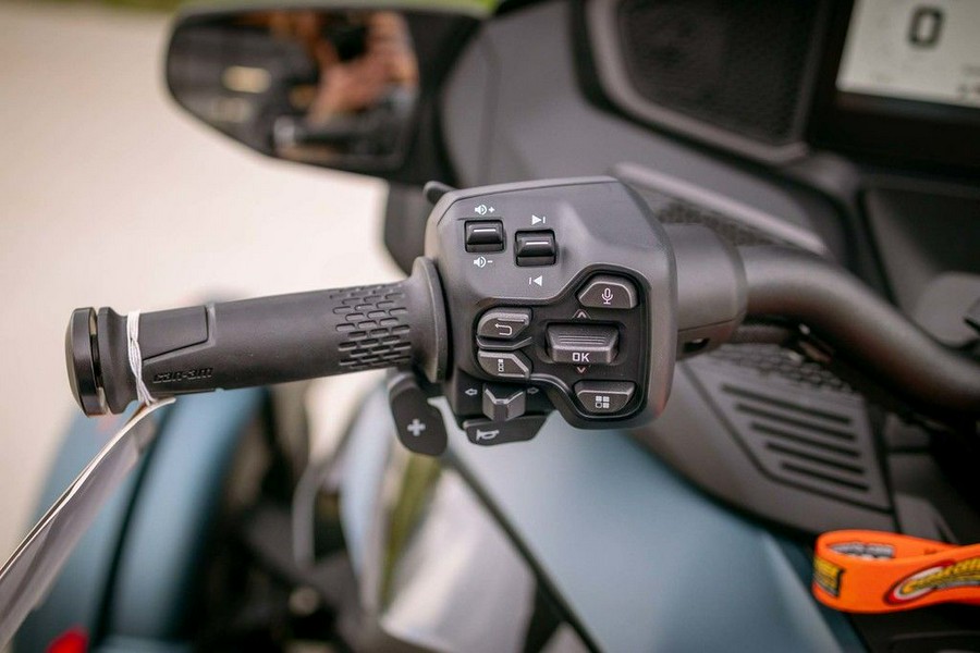 2026 Can-Am® Spyder RT Limited Dark