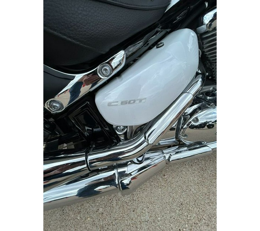 2023 Suzuki Boulevard C50T