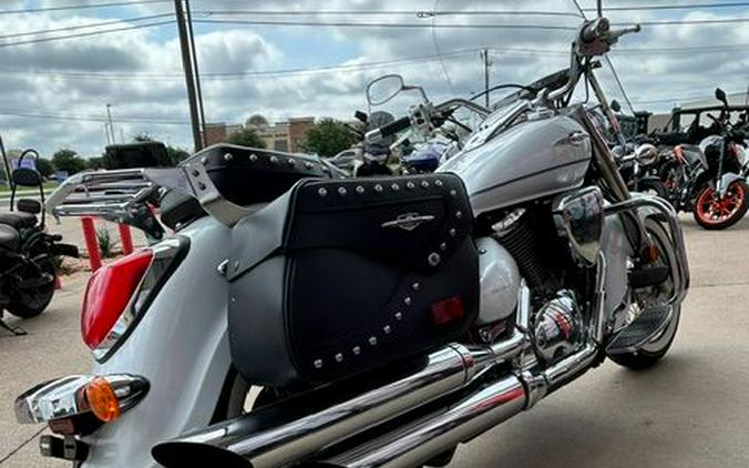 2023 Suzuki Boulevard C50T