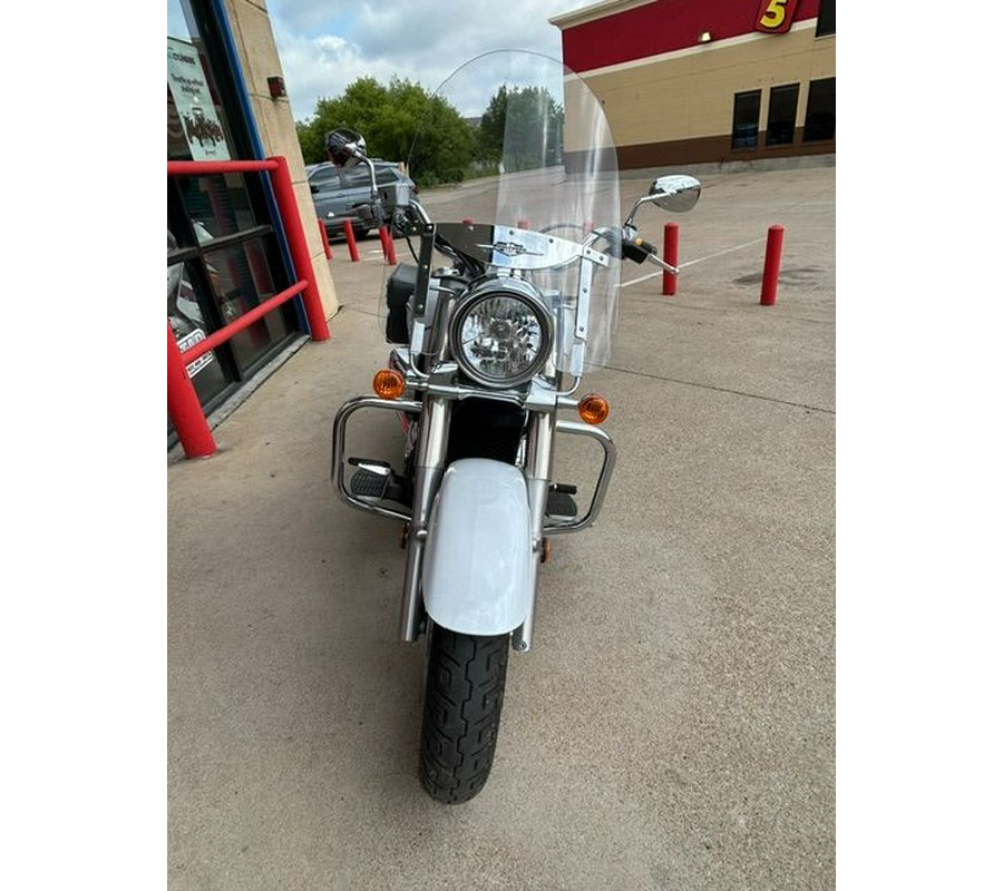 2023 Suzuki Boulevard C50T