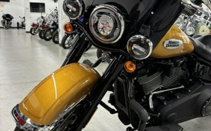 2023 Harley-Davidson Softail FLHCS - Heritage Classic