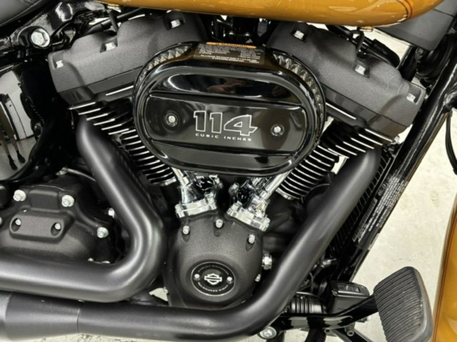 2023 Harley-Davidson Softail FLHCS - Heritage Classic