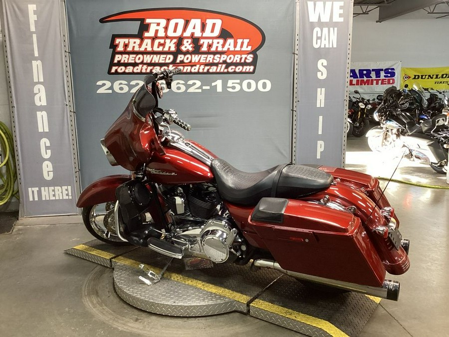 2010 Harley-Davidson® FLHX - Street Glide®