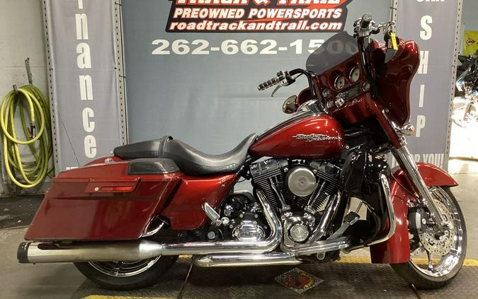 2010 Harley-Davidson® FLHX - Street Glide®