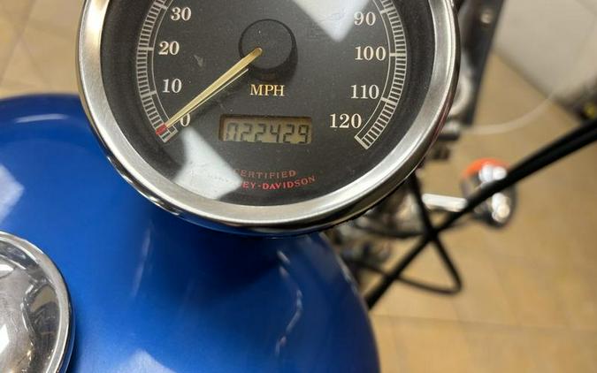 2002 Harley-Davidson® XL1200C - Sportster® Custom 1200C