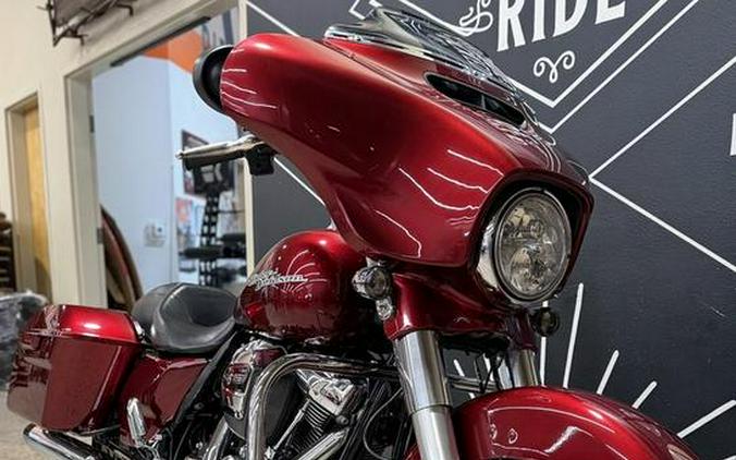 2017 Harley-Davidson® FLHXS - Street Glide® Special