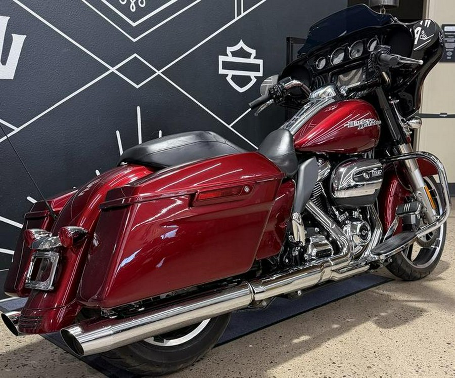 2017 Harley-Davidson® FLHXS - Street Glide® Special