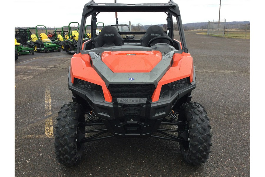 2024 Polaris Industries GENERAL 1000 PREMIUM VOLCANIC ORANGE