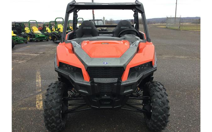 2024 Polaris Industries GENERAL 1000 PREMIUM VOLCANIC ORANGE