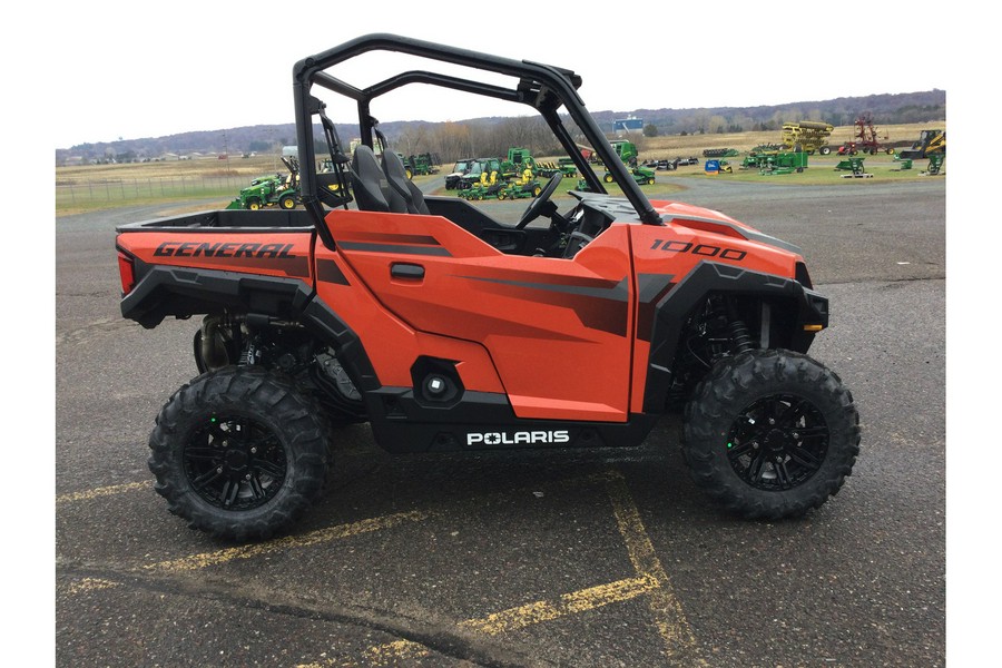 2024 Polaris Industries GENERAL 1000 PREMIUM VOLCANIC ORANGE