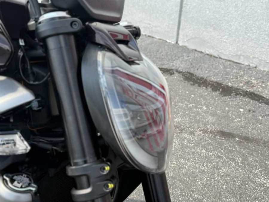 2026 Ducati XDiavel V4 Black Lava