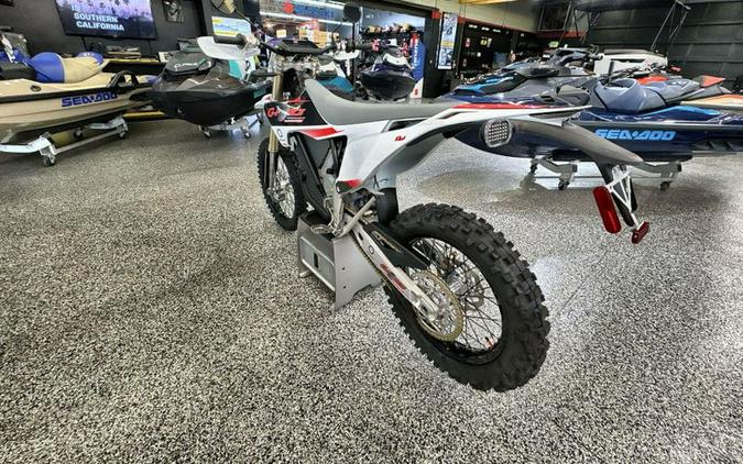 New 2025 STARK FUTURE Varg EX 80 HP
