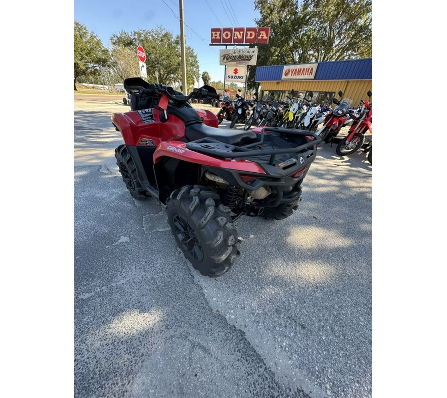 2023 Can-Am® 0001SPA00